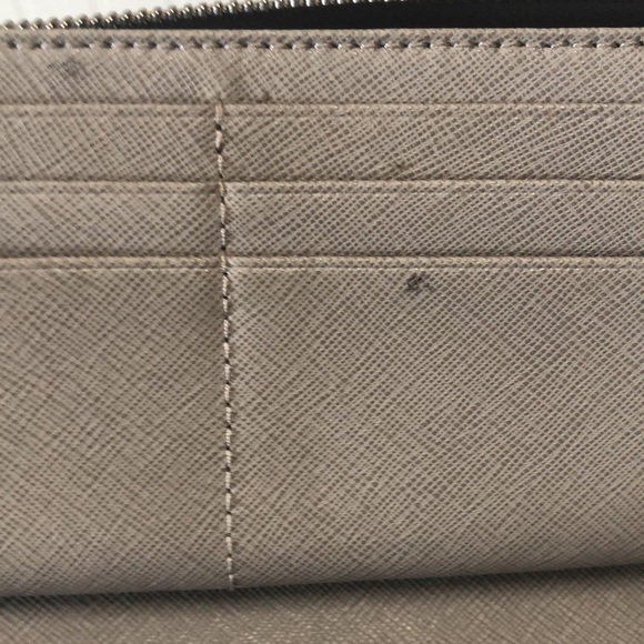 Michael Kors Jet Set Travel Large Saffiano Leather Zip Wallet Wristlet - Picture 12 of 13